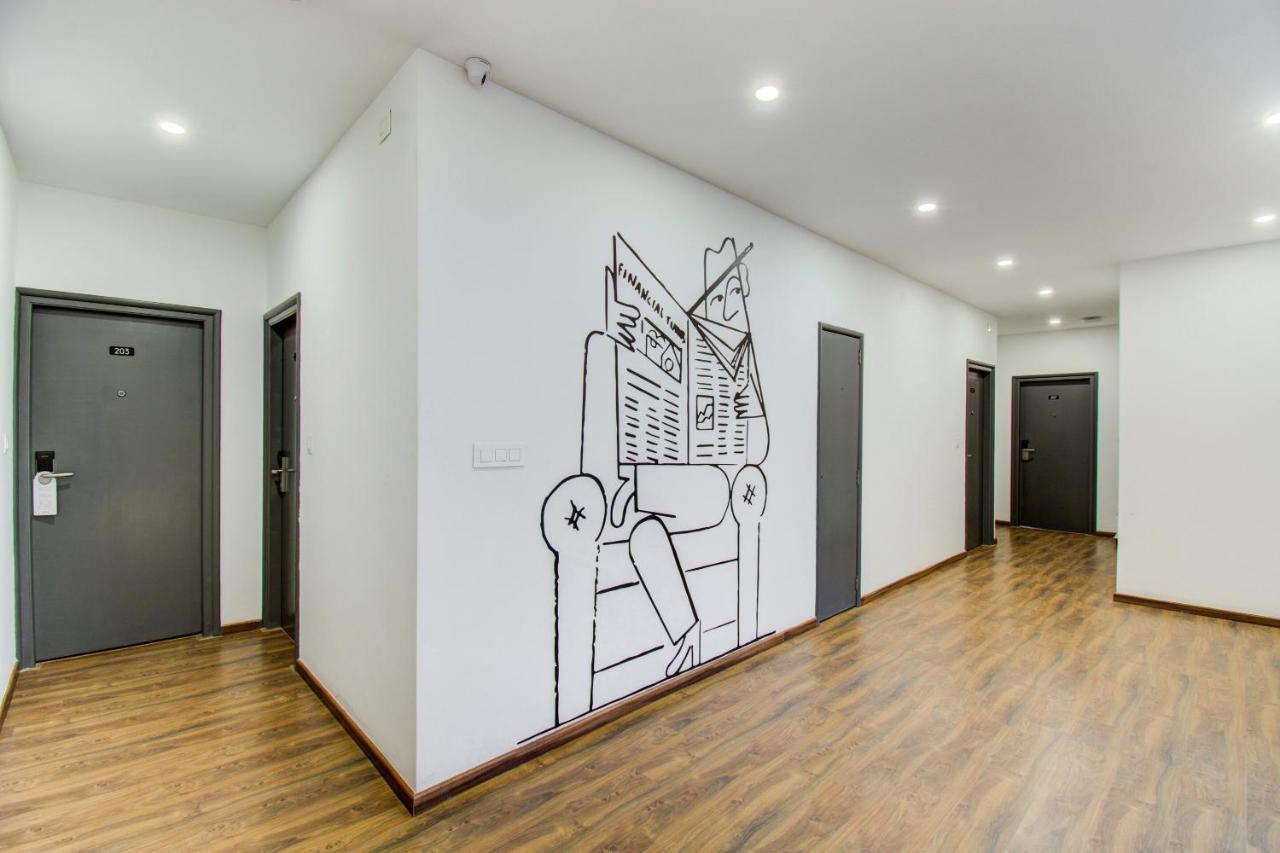 Hotel Navjivan Himatnagar Kültér fotó