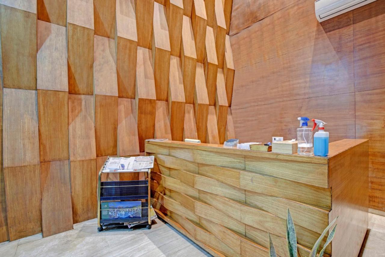Hotel Navjivan Himatnagar Kültér fotó